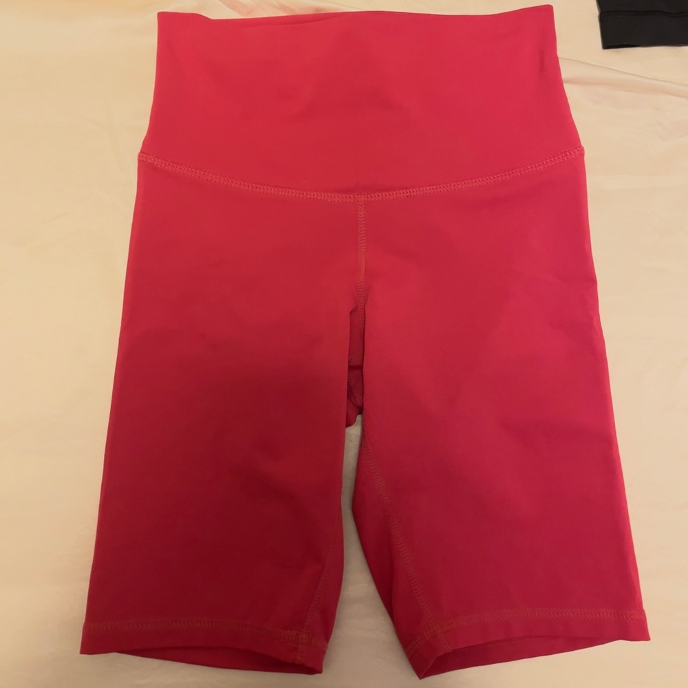 DYI athletic biker shorts size small